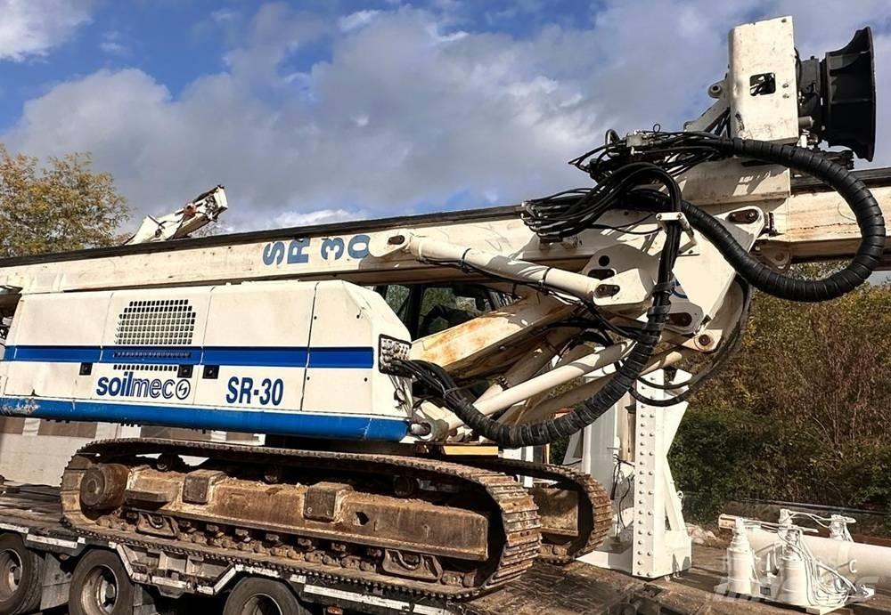 Soilmec SR30 Polių kalimo technika