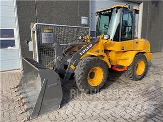 Volvo L30GS Mini krautuvai