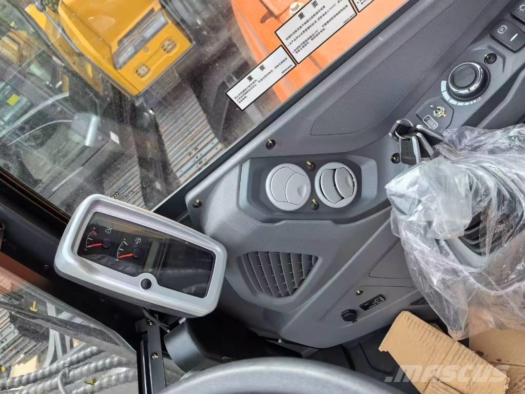 Develon DX60W ECO Ratiniai ekskavatoriai