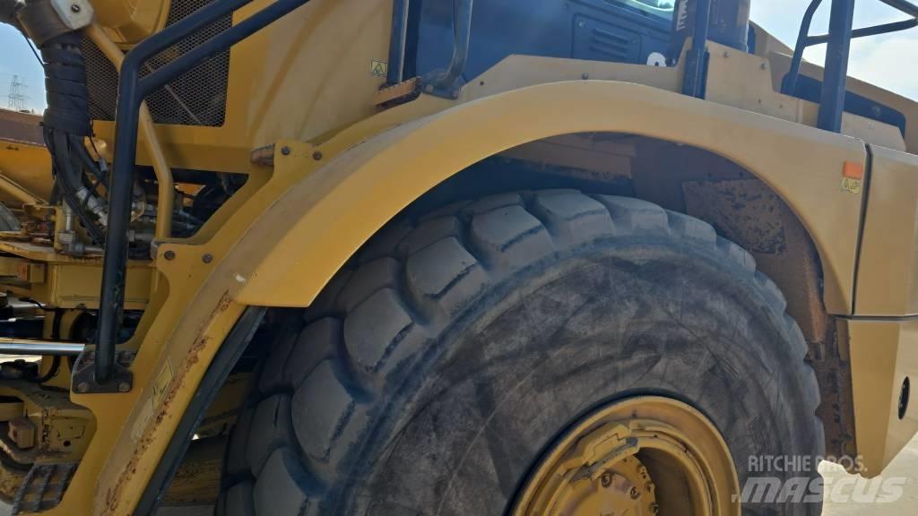CAT 745 Karjeriniai savivarčiai