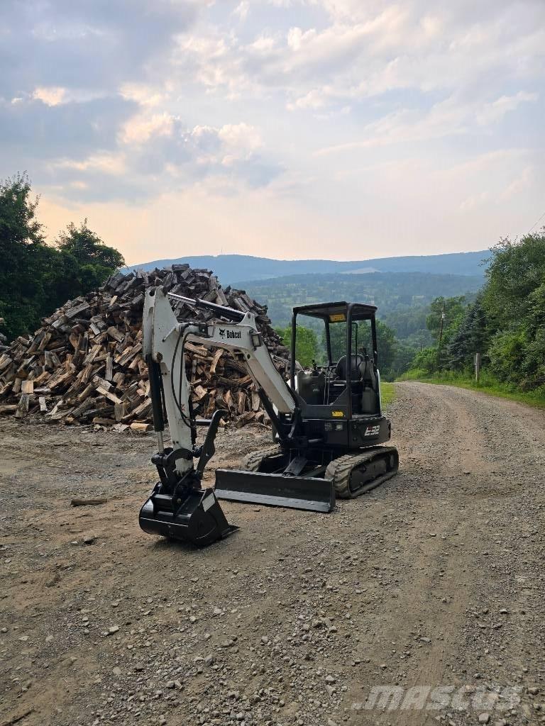 Bobcat E 32 Mini ekskavatoriai < 7 t