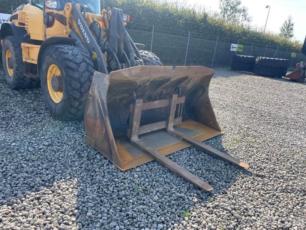 Volvo BM L45 Naudoti ratiniai krautuvai