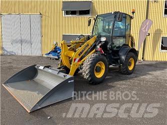 Komatsu WA80M-8 Naudoti ratiniai krautuvai