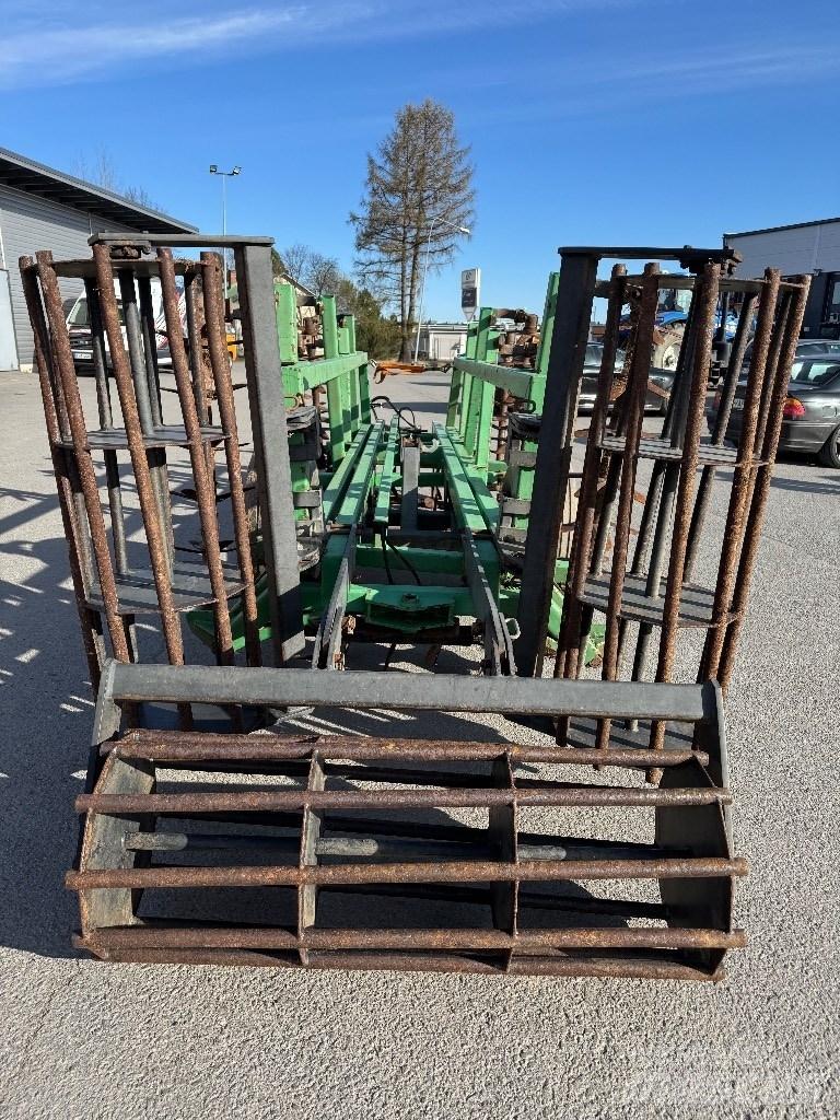 Kronos 3800 Akėčios