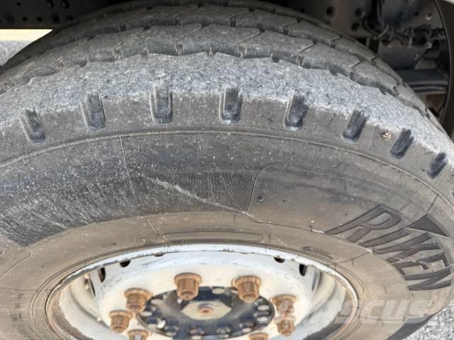 Iveco Trakker 450 Betono siurbliai