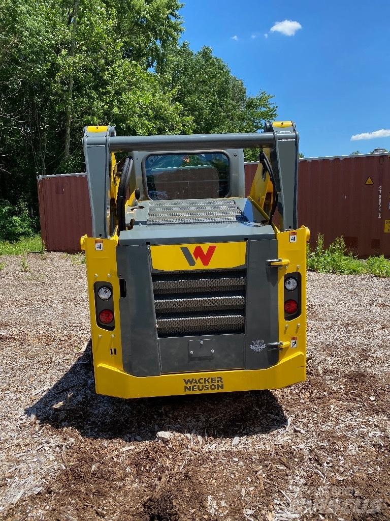 Wacker Neuson SW21 Krautuvai su šoniniu pasukimu