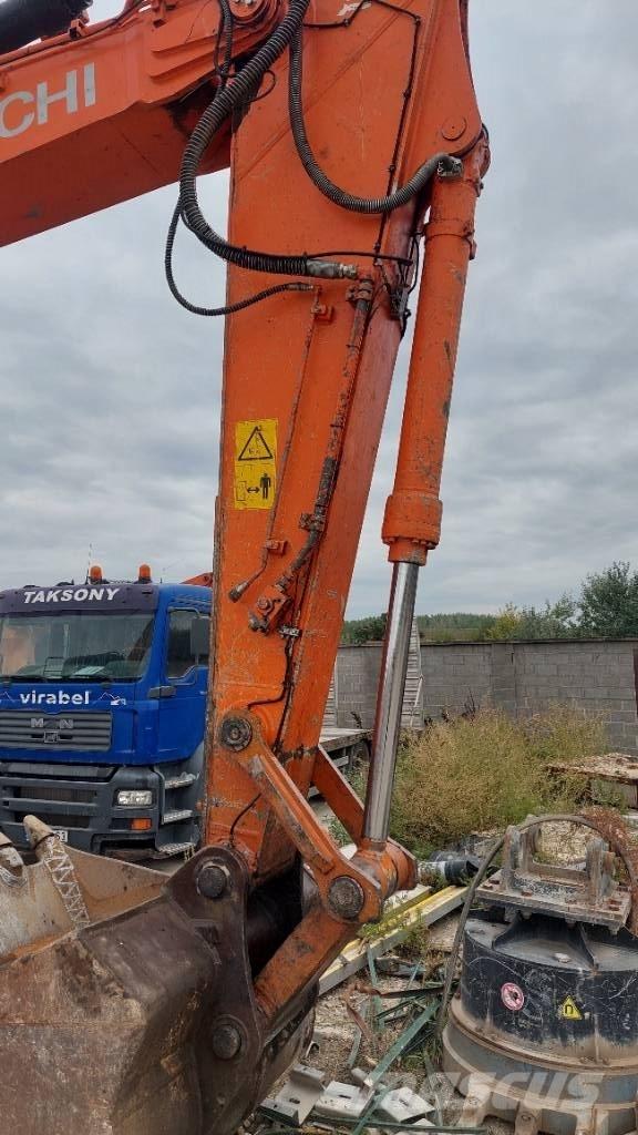 Hitachi ZX 300 LCN-7 Vikšriniai ekskavatoriai
