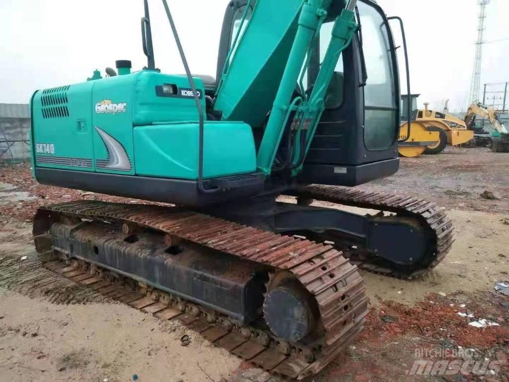 Kobelco SK140LC-8 Vikšriniai ekskavatoriai