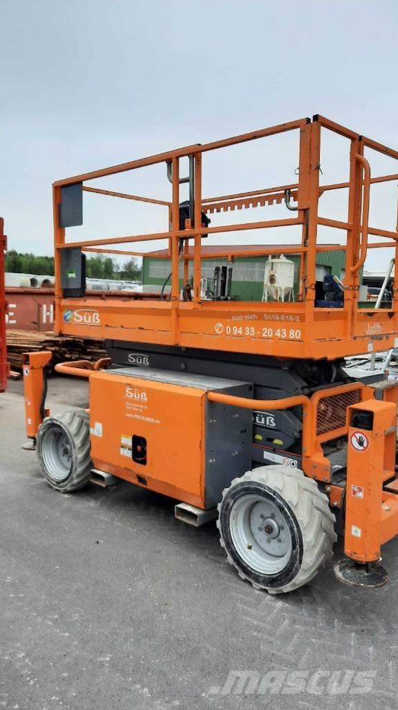SkyJack SJ 6832 RTE Žirkliniai keltuvai