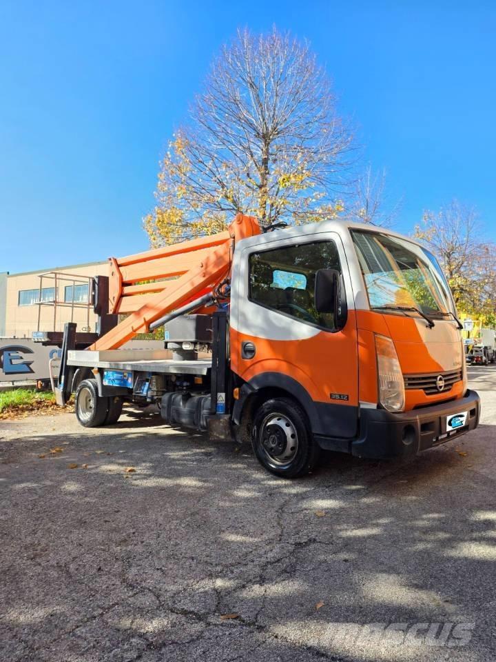 CTE ZED 20 Ant vilkikų montuojamos kėlimo platformos