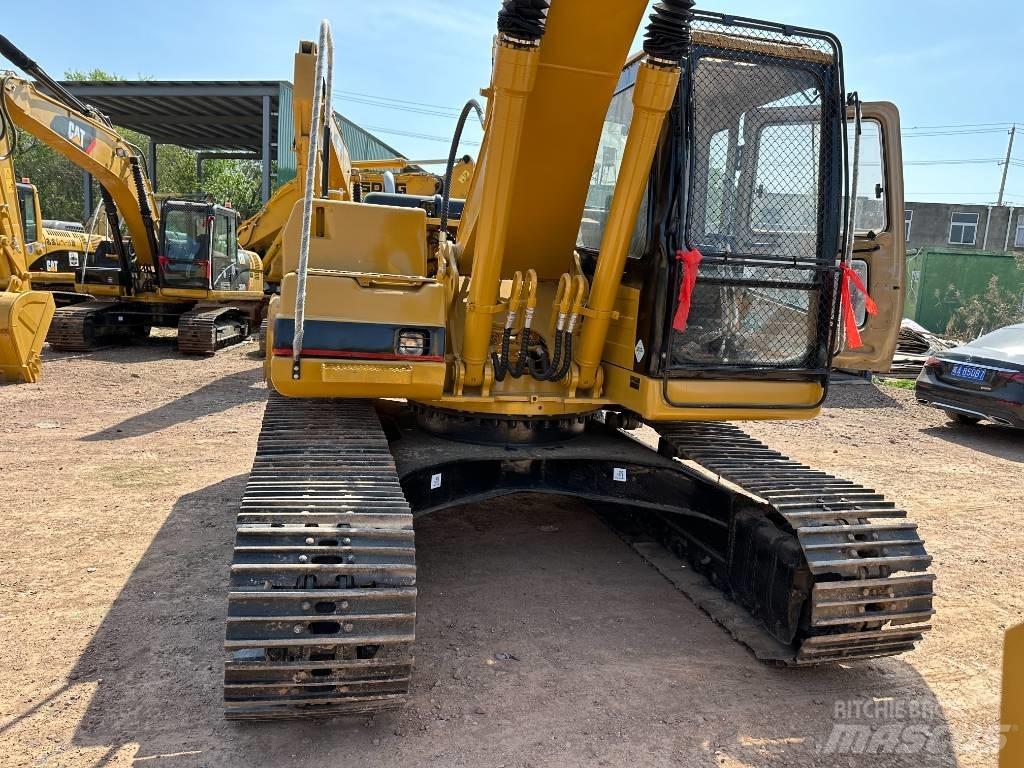 CAT 320 B Vikšriniai ekskavatoriai
