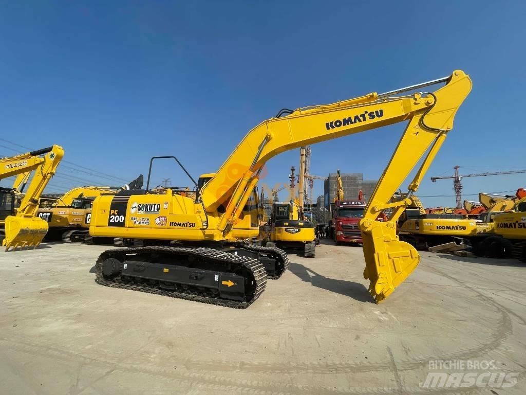 Komatsu PC 200-7 Vikšriniai ekskavatoriai