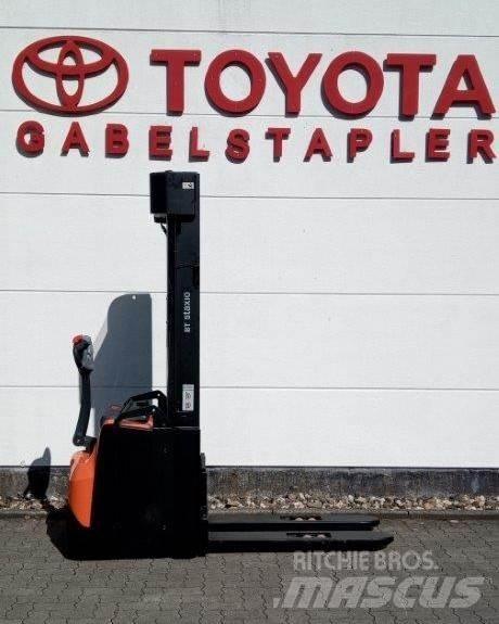 Toyota BT SWE145L Rankiniai vėžimėliai