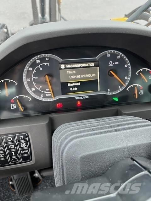 Volvo L 90 H Naudoti ratiniai krautuvai