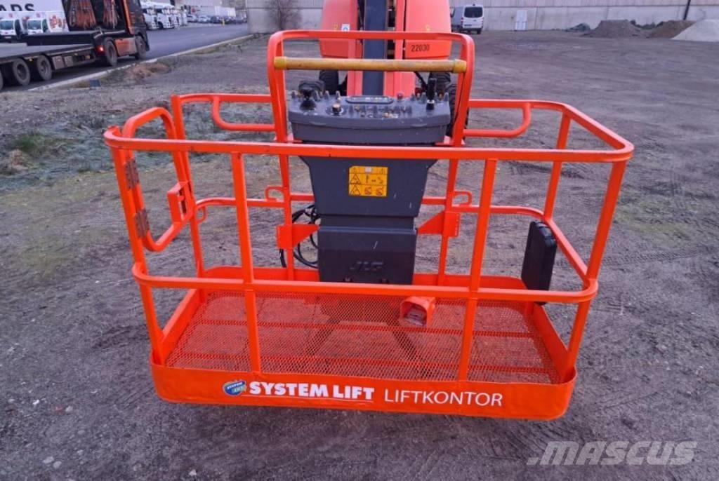 JLG 660 SJ - 340 kg Teleskopiniai keltuvai