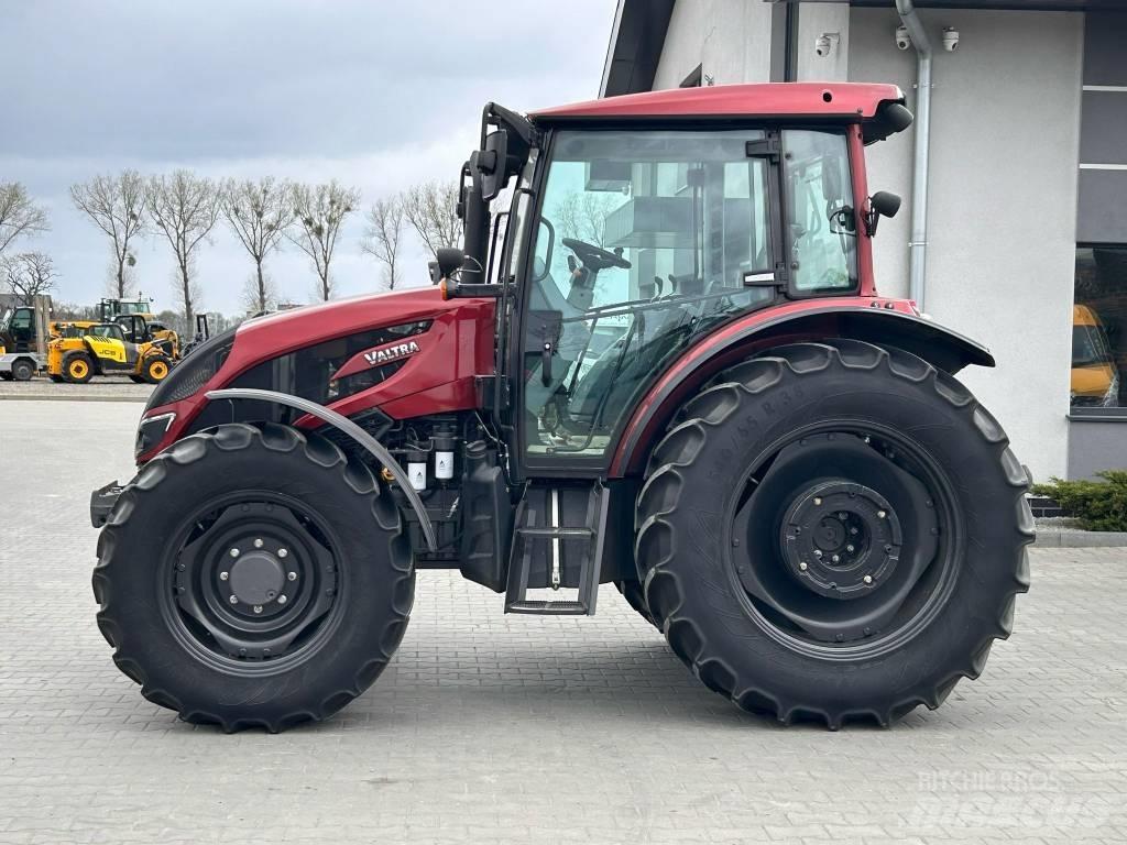Valtra A 104 Traktoriai