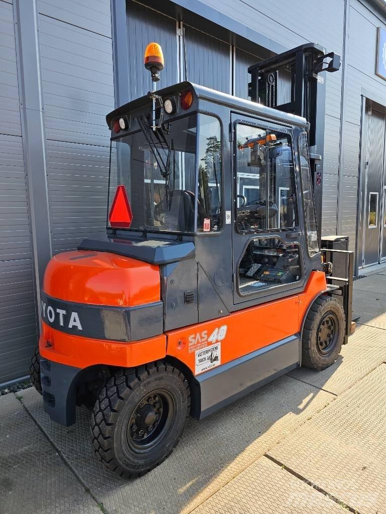 Toyota 7 FBMF 40 Elektriniai šakiniai krautuvai