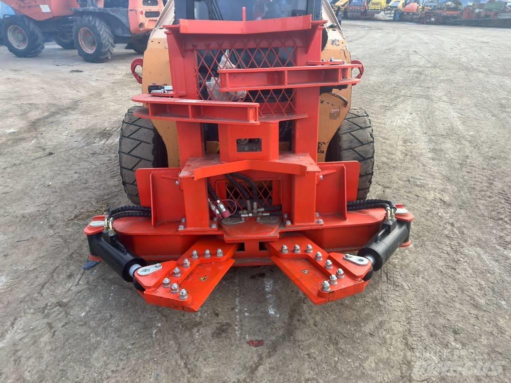 CASE SR 250 Krautuvai su šoniniu pasukimu