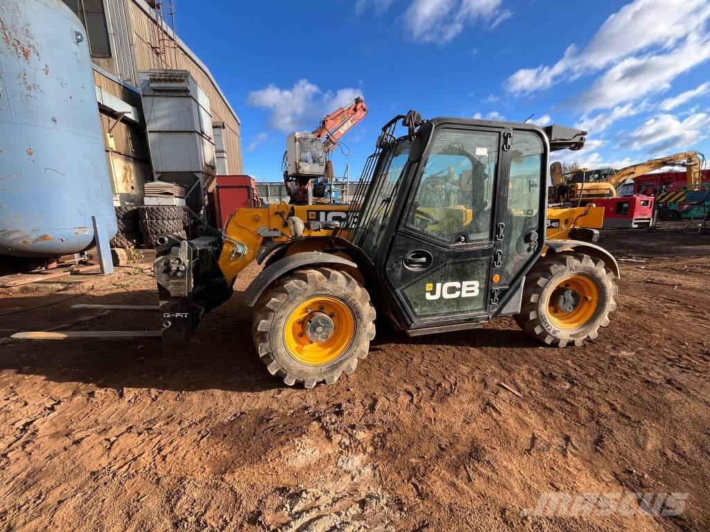 JCB 525-60 Agri plus Teleskopiniai krautuvai
