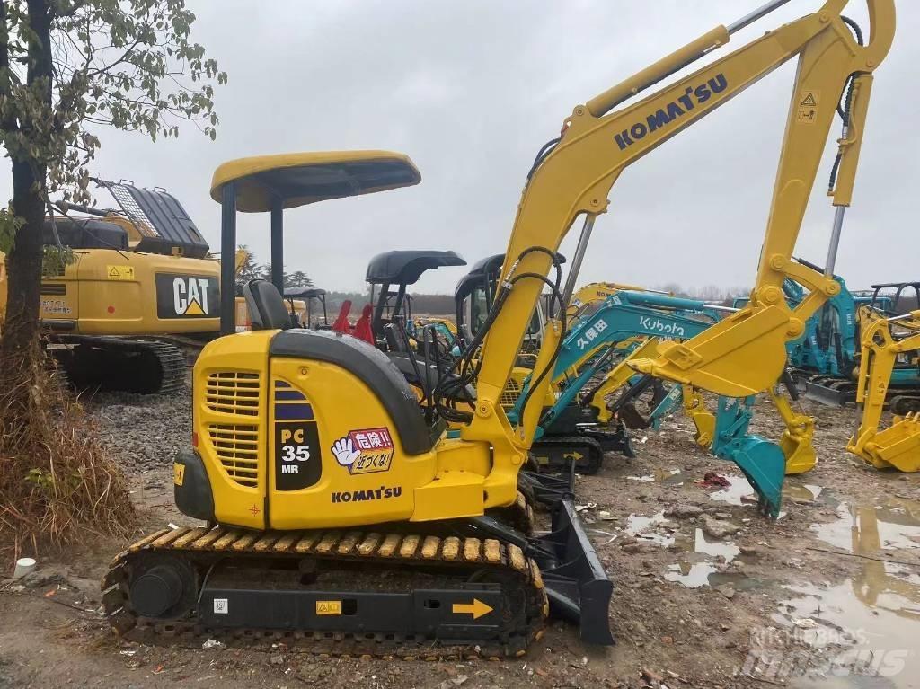 Komatsu PC 35 Vikšriniai ekskavatoriai