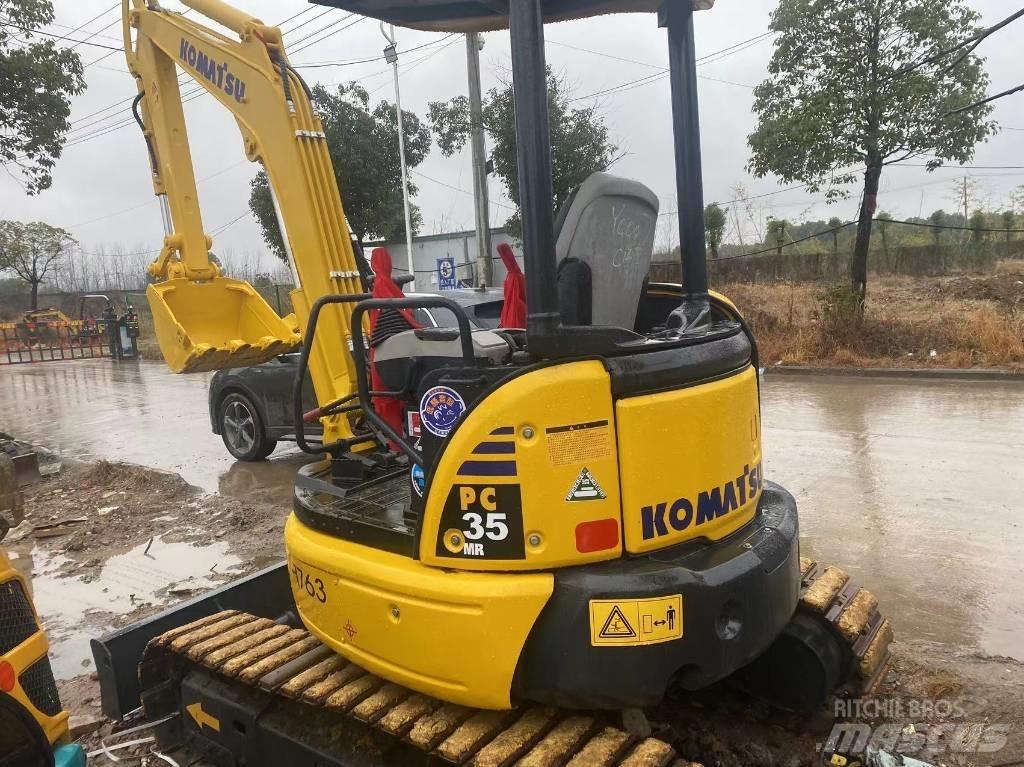Komatsu PC 35 Vikšriniai ekskavatoriai