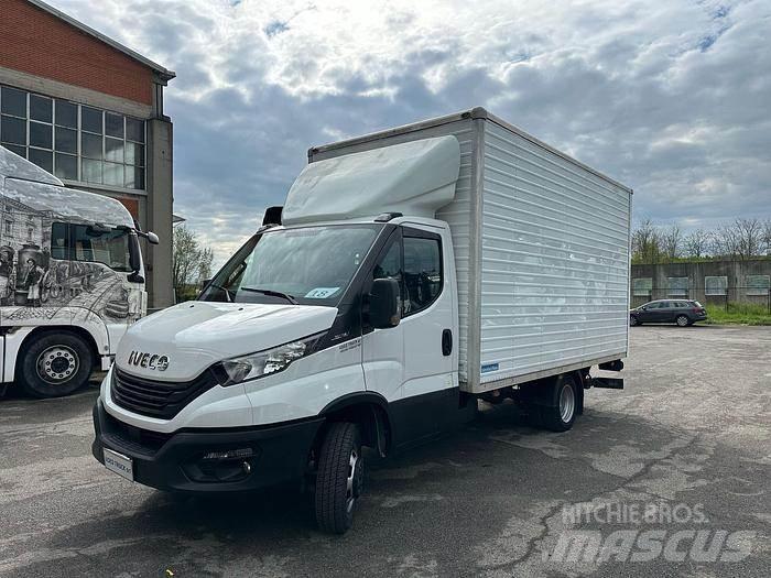 Iveco 35C14 Kita