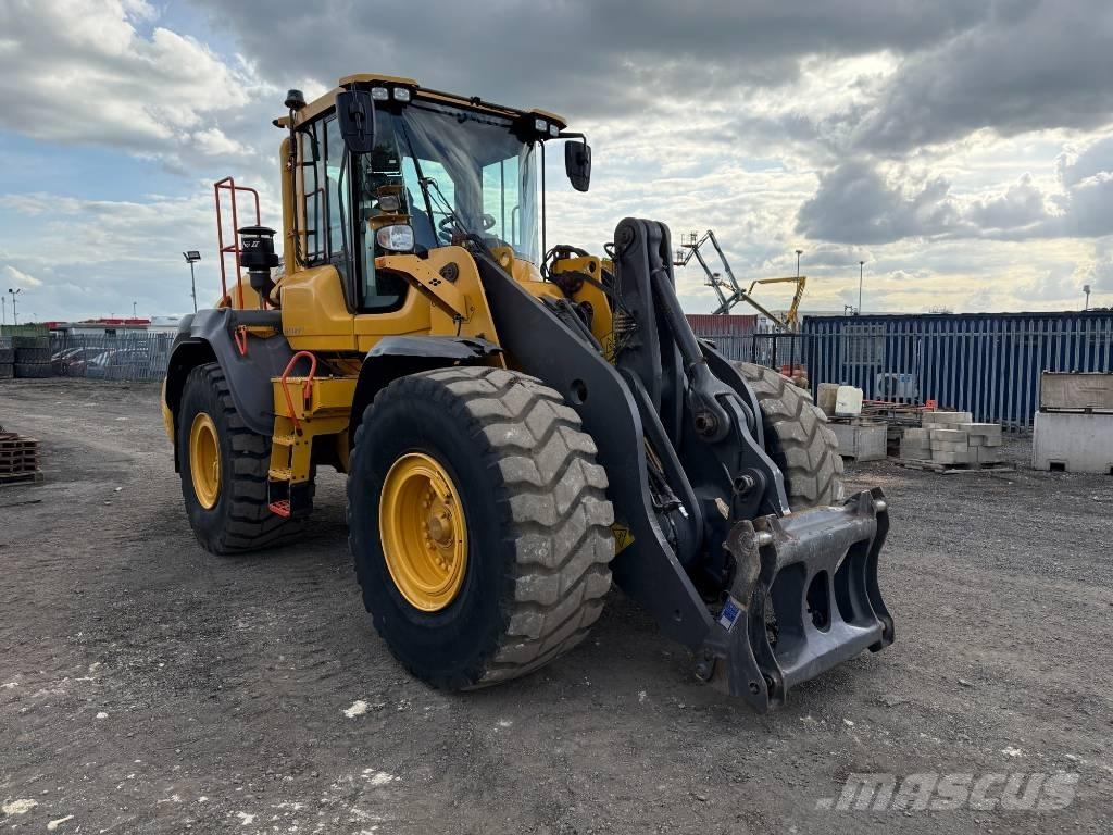 Volvo L 110 H Naudoti ratiniai krautuvai