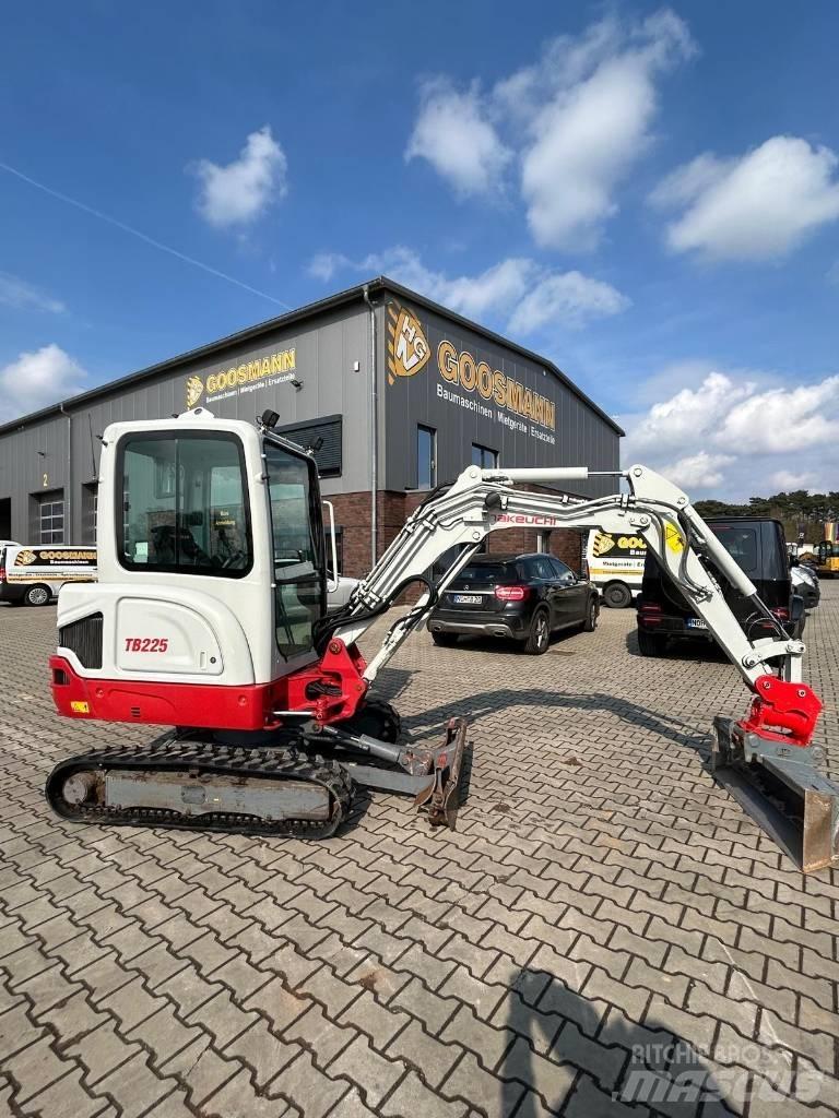 Takeuchi TB 225 Mini ekskavatoriai < 7 t