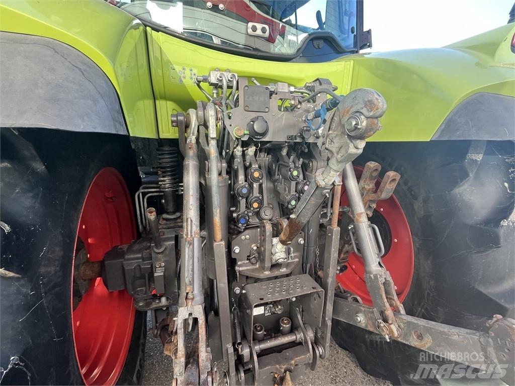 CLAAS Arion 640 Traktoriai