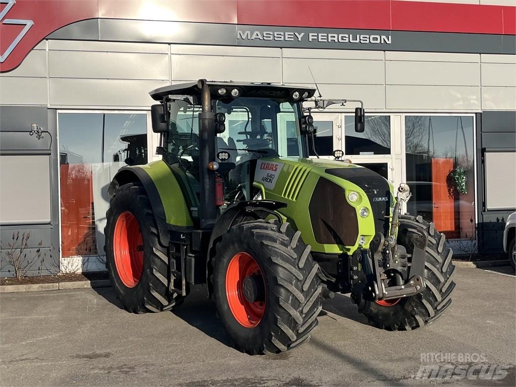 CLAAS Arion 640 Traktoriai