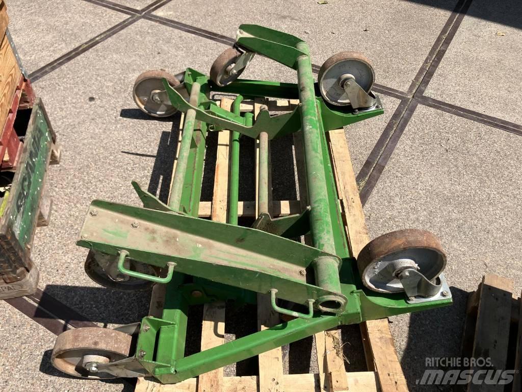 Krone Big X 500 Pašarų ruošimo technika