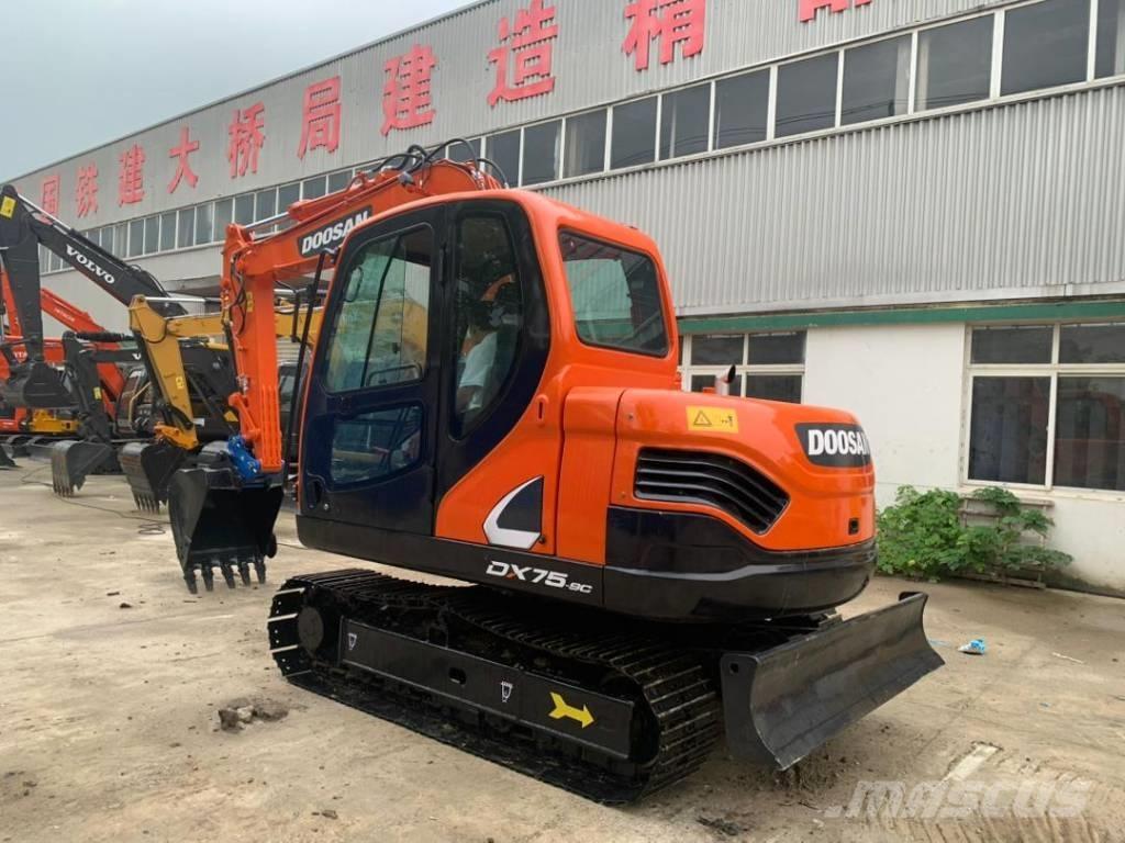 Doosan DX 75-9 C Vidutinės galios ekskavatoriai 7-12 t
