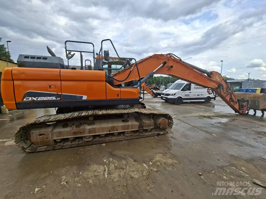 Doosan DX225LC-5 Vikšriniai ekskavatoriai