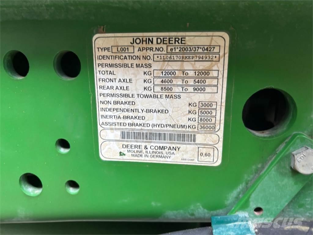 John Deere 6170R Traktoriai