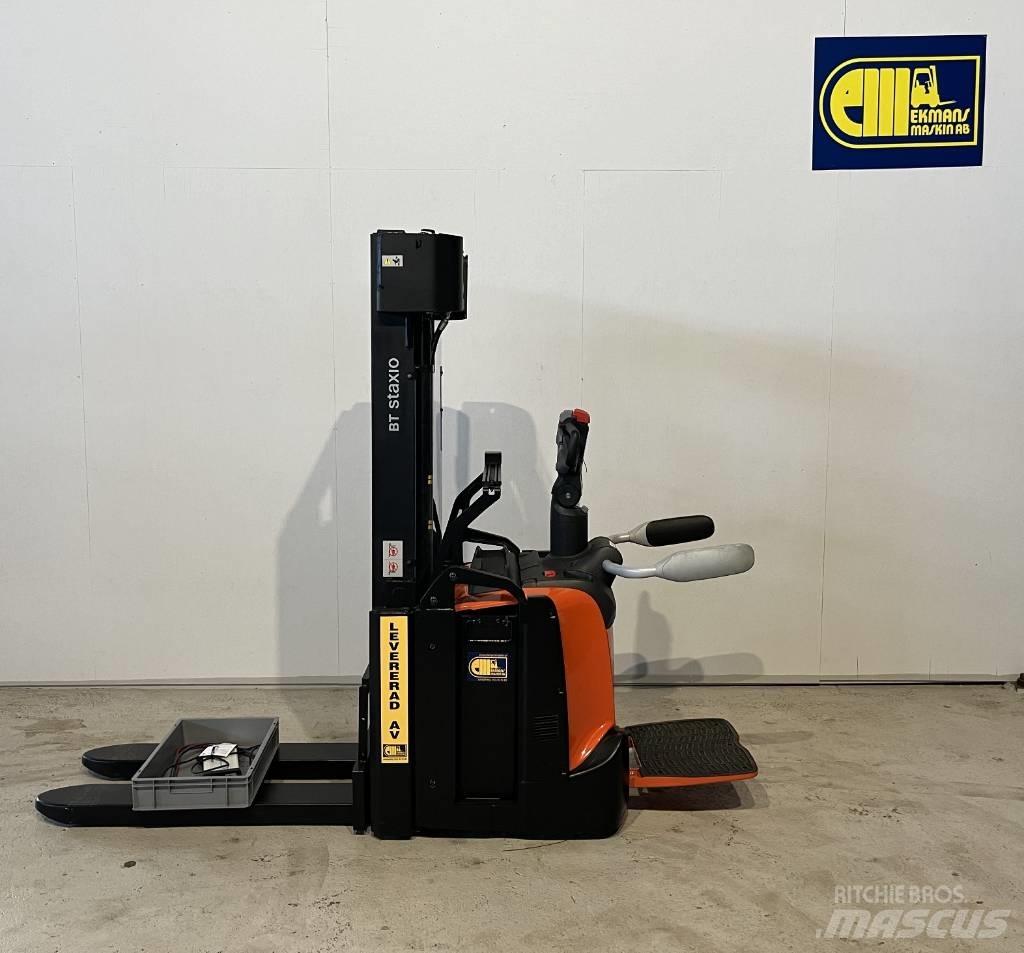 BT Truck SPE140L Rankiniai vėžimėliai