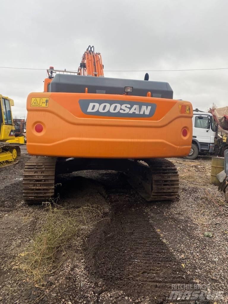 Doosan DX 340 LCA Vikšriniai ekskavatoriai