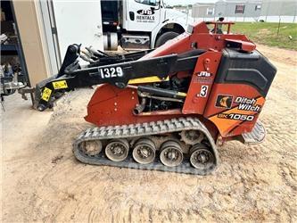 Ditch Witch sk 1050 Krautuvai su šoniniu pasukimu