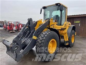 Volvo L 60 F Naudoti ratiniai krautuvai