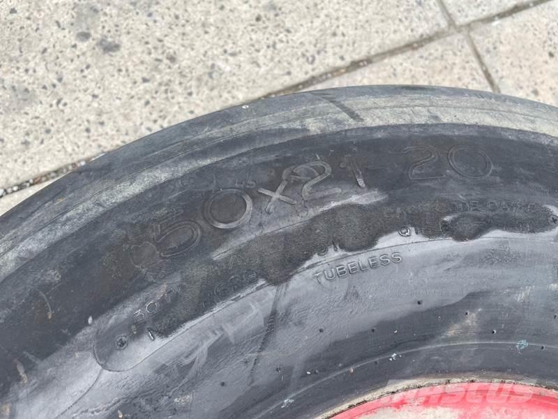 Michelin 50x21-20 Kiti naudoti traktorių priedai