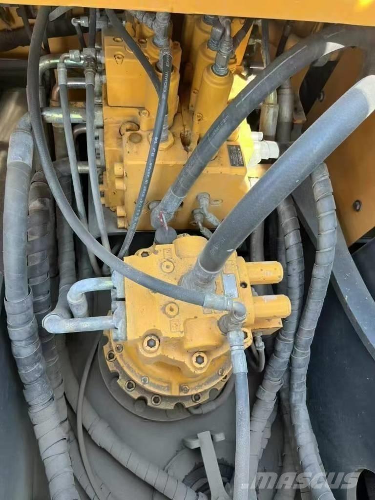 Hyundai 215VS Vikšriniai ekskavatoriai