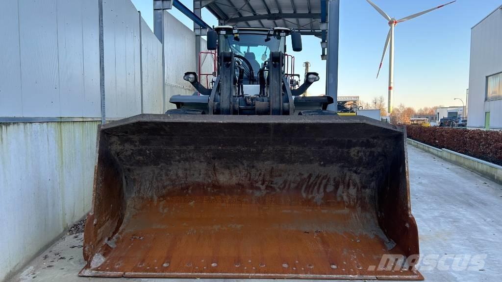 Hidromek HMK 640 WL Ratiniai buldozeriai