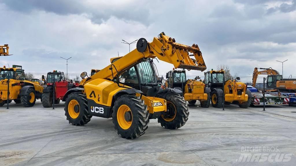 JCB 531-70 Teleskopiniai krautuvai