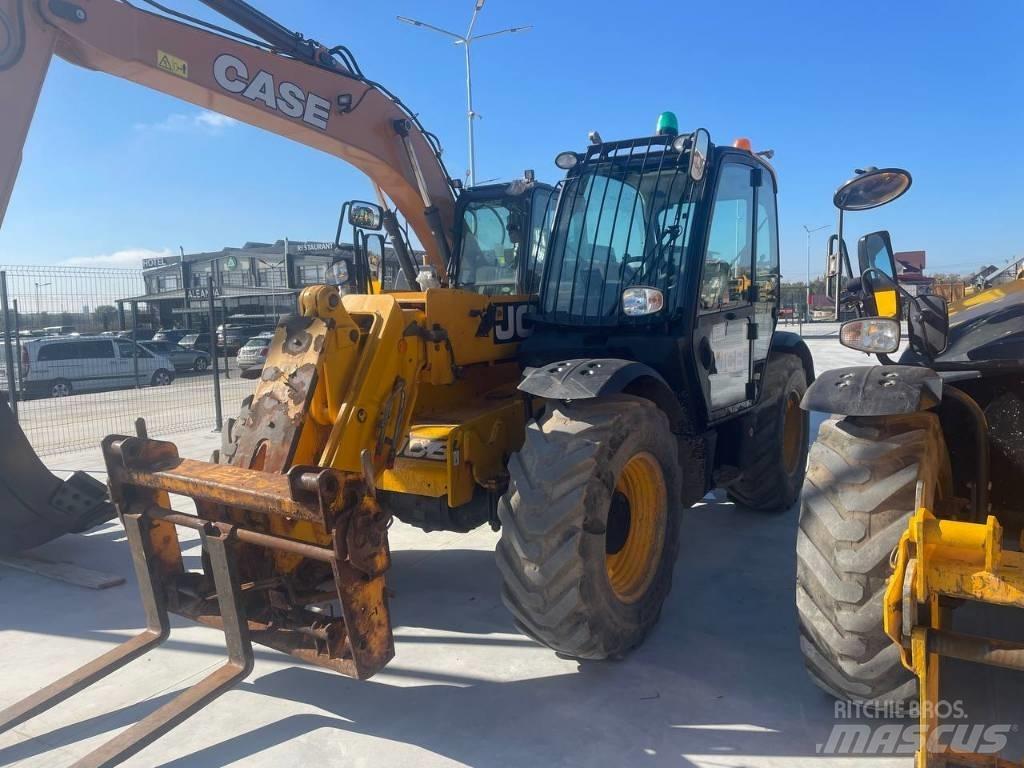 JCB 531-70 Teleskopiniai krautuvai