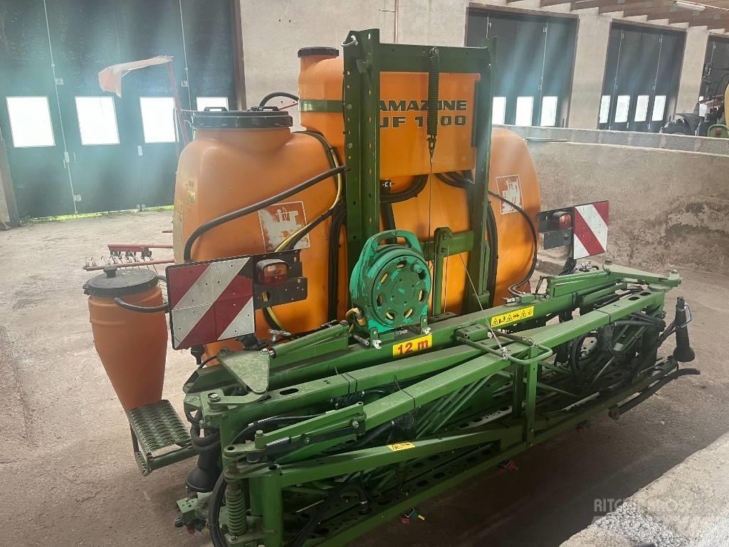 Amazone UF 1000 Įmontuoti purkštuvai