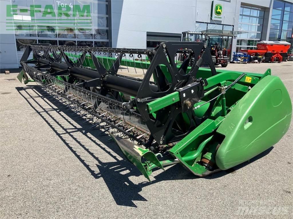 John Deere 620R Derliaus nuėmimo kombainų priedai