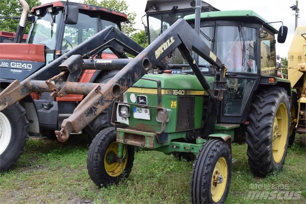 John Deere 1640 Traktoriai