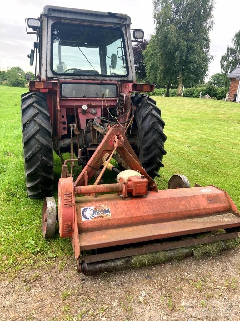 Massey Ferguson 550 Traktoriai