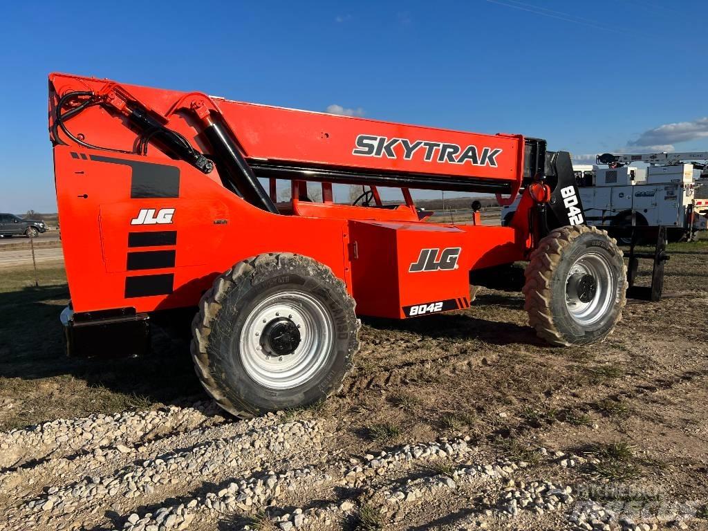 SkyTrak 8042 Teleskopiniai krautuvai