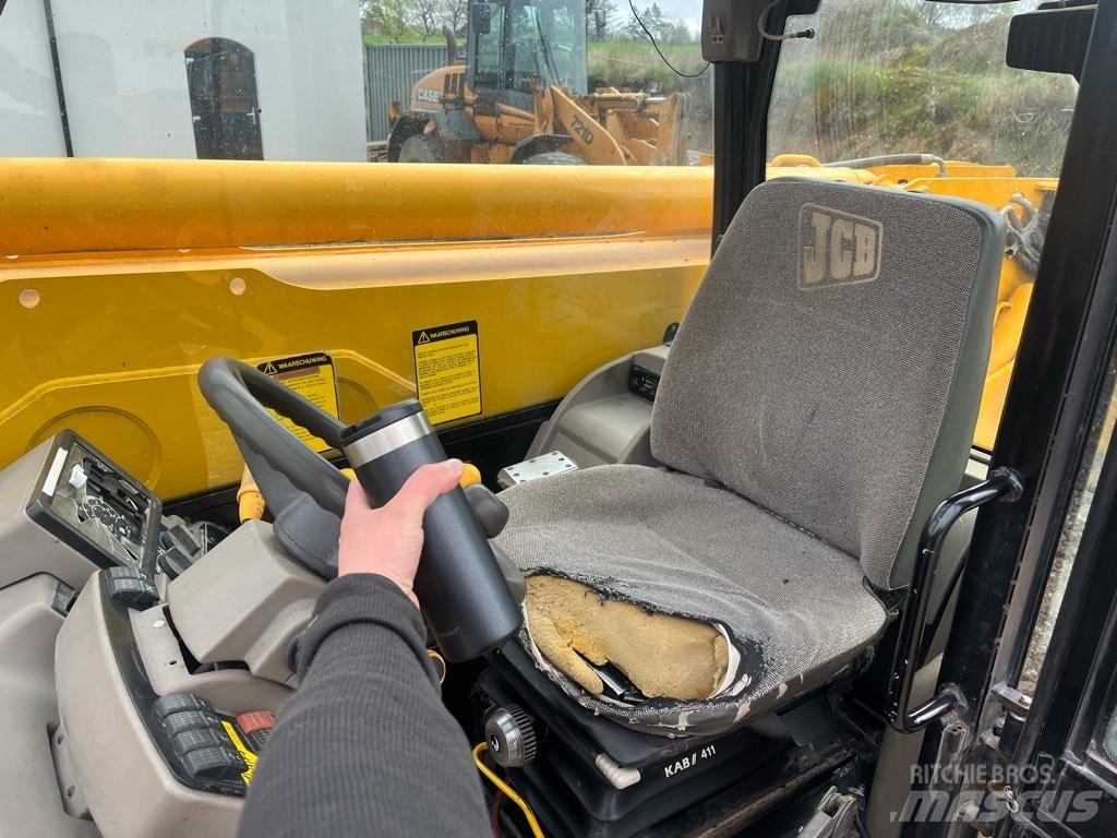 JCB 532-120 Teleskopiniai krautuvai