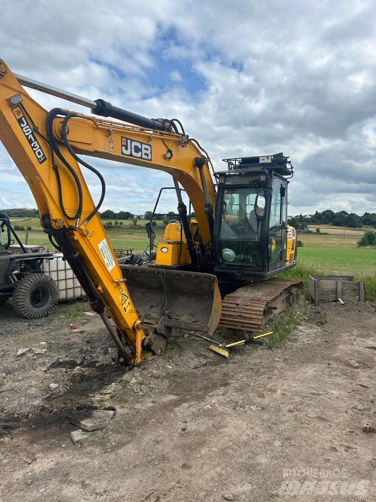 JCB JS 130 LC Vikšriniai ekskavatoriai